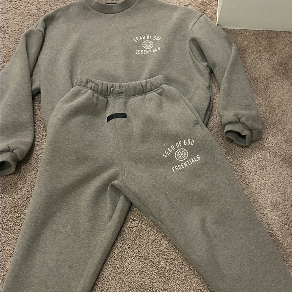 Fear of God Kids Matching Set in Gray